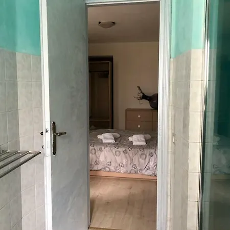 Al Borgo * ستريزا